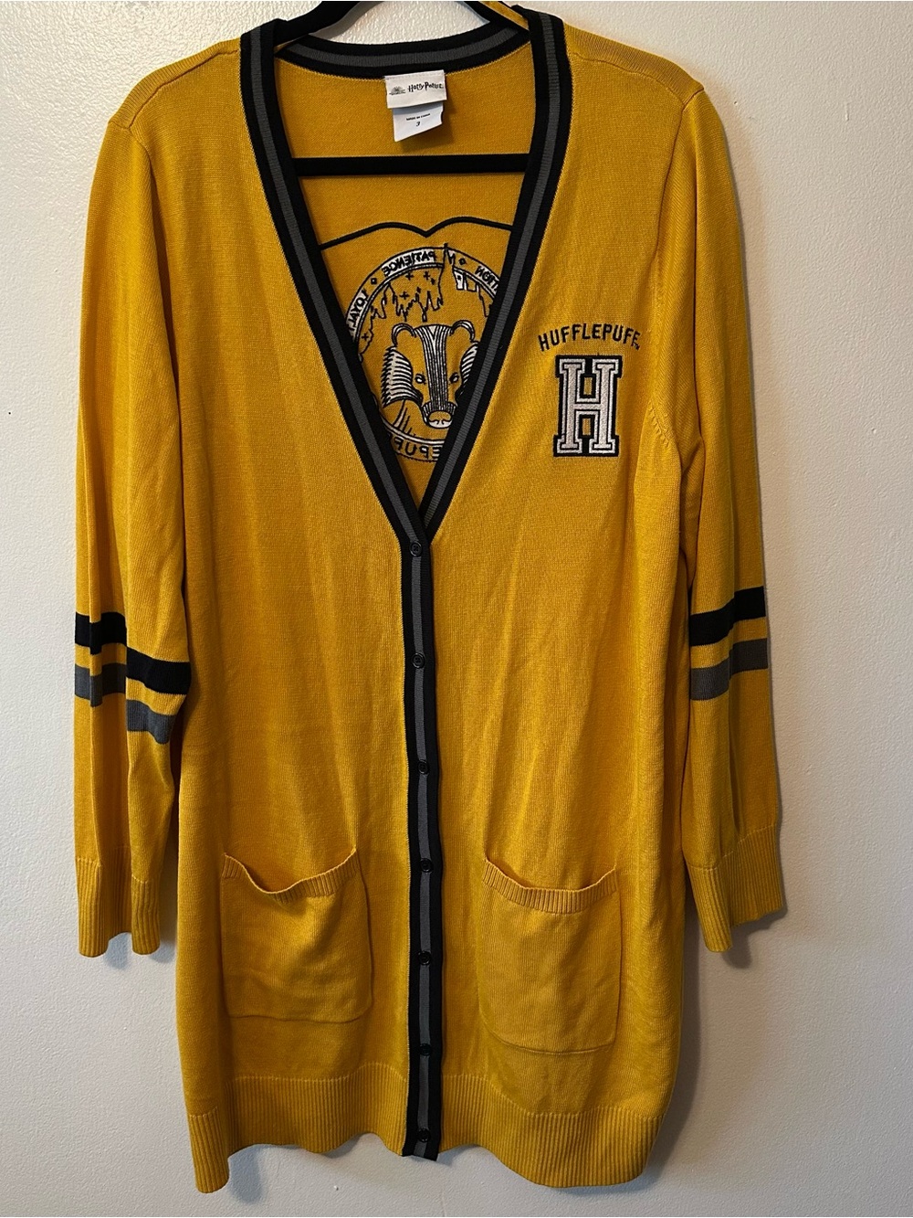 Torrid Wizarding World of Harry Potter Hufflepuff Embroidered Long Cardigan 3